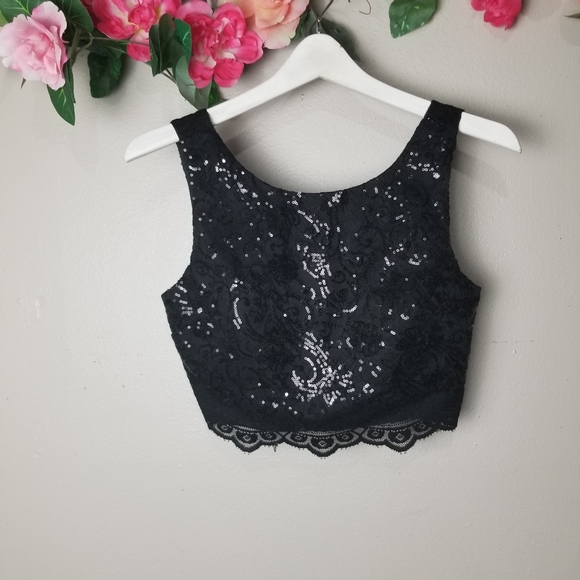 Jodi Kristopher black sequin lace top size… - Picture 3 of 6